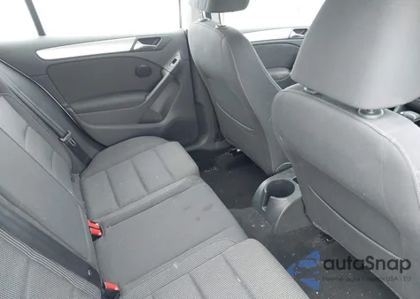 2011 Volkswagen Golf 2.5L 4-Door z USA, uszkodzony, nr VIN WVWDA7AJ5BW091684